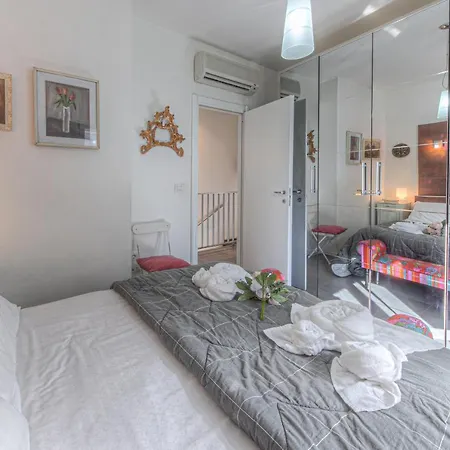 Villa Torretti Centro, Relax E Parcheggio Privato Appartamento