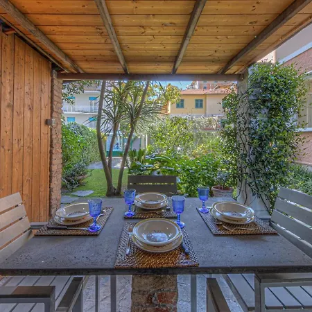 Villa Torretti Centro, Relax E Parcheggio Privato